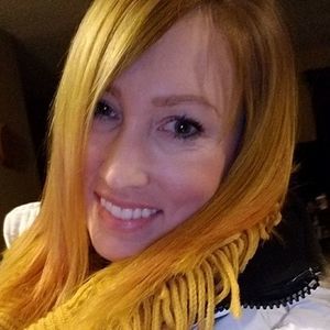 Meet your Posher, Dana